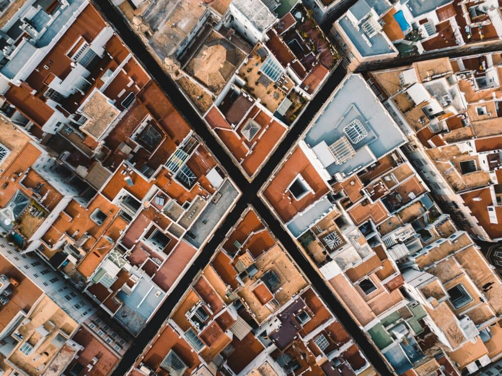 Cadiz-Spain-Streets-Ally
