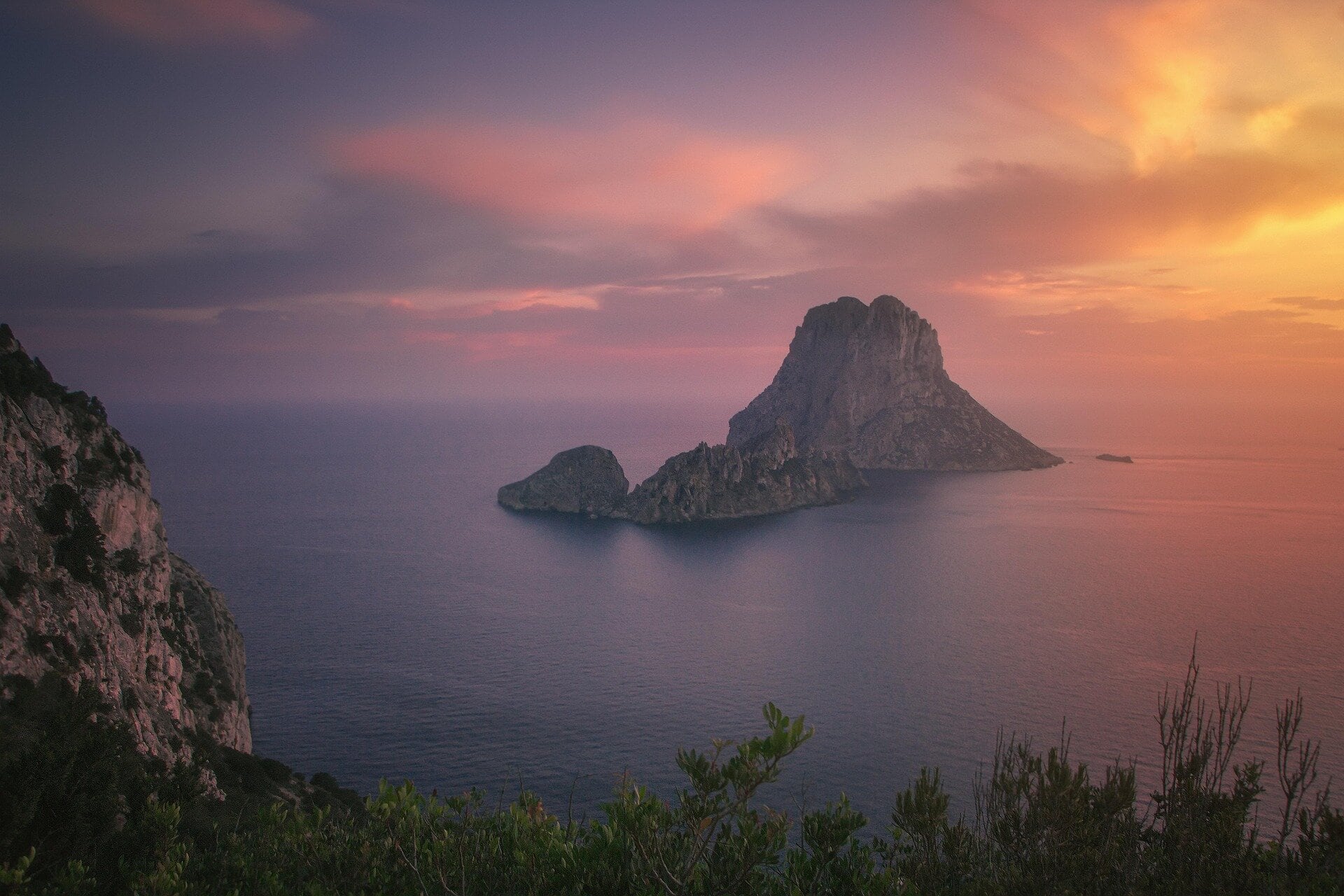 Ibiza-Spain-Sunset-Island-ES-VEDRA