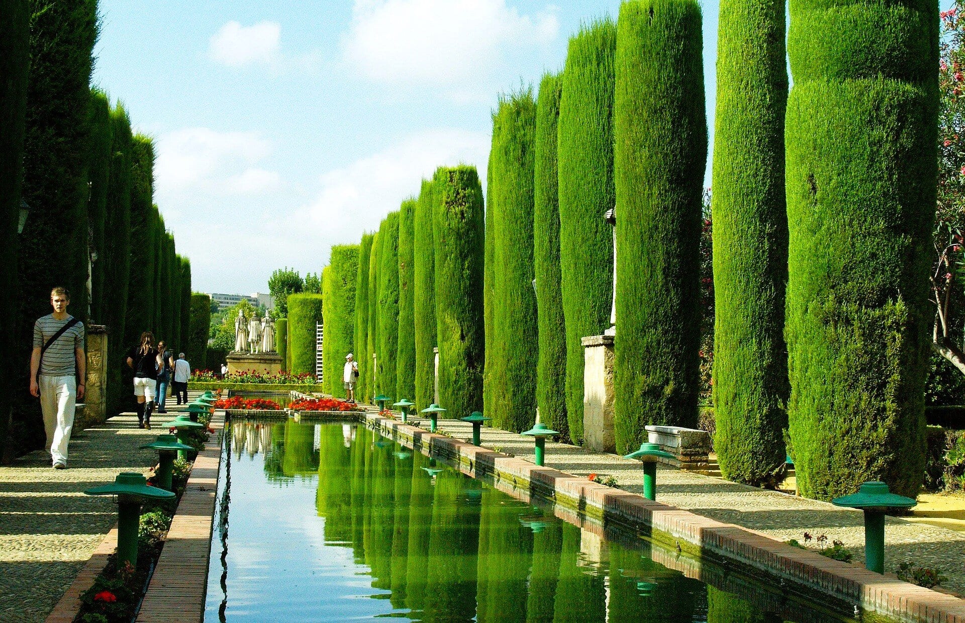 Cordoba-Spain-ALCAZAR-garden-green