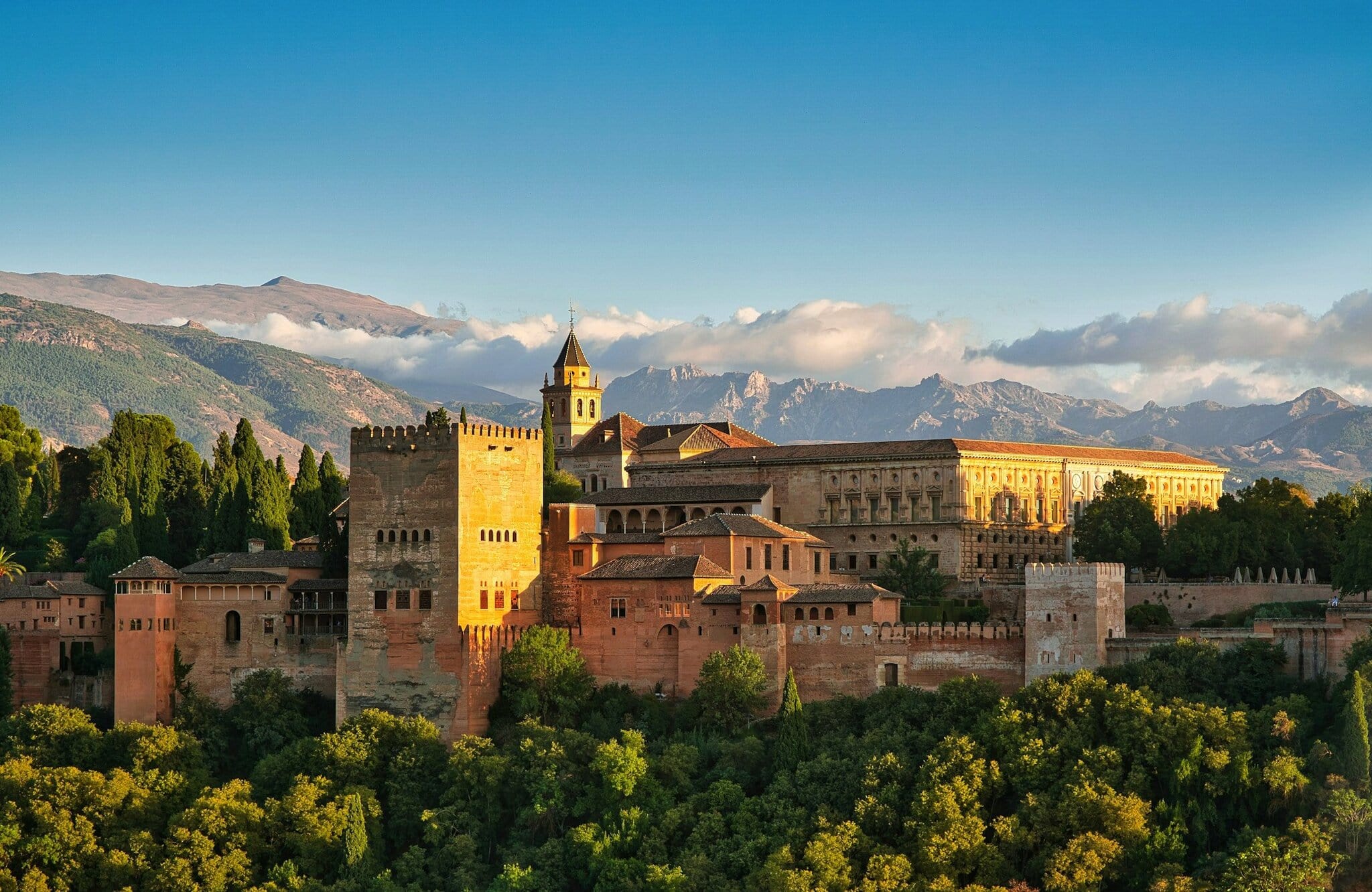 Granada-Spain-Alhambra-SIERRA-NEVADA