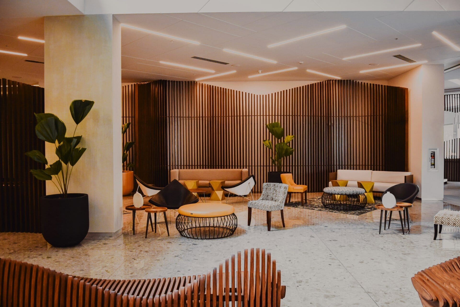 Hotel-lobby-wooden-frames