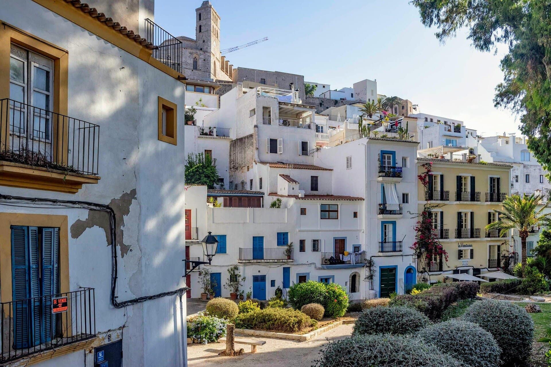 Ibiza-Spain-Castel-streets-Dalt-Vila