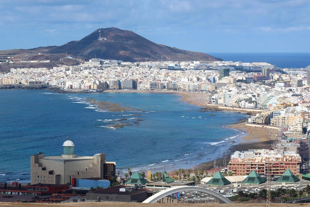 Las-Palmas-de-Gran-Canaria-Auditorio-Alfredo-Kraus-PLAYA-CANTERAS