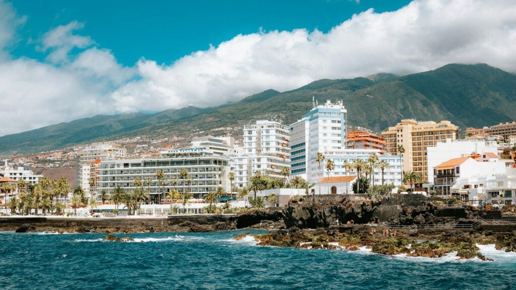 Tenerife-Island-Spain-Puerto-de-la-Cruz-sea-hotels